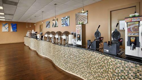 Best Western Marina Grand Hotel