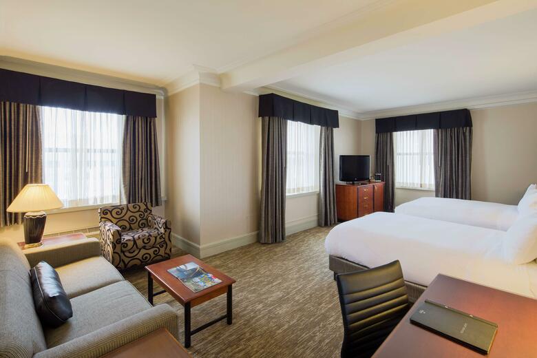 Hotel Hilton Netherland Plaza