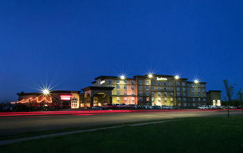 Radisson Hotel & Suites Fort Mcmurray