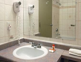 Hotel Super 8 Guelph