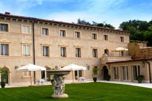 Hostal Relais Fra Lorenzo