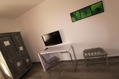 P'tit Dej-hotel Martigues Le 5