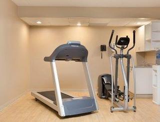 Days Hotel & Suites - Lloydminster