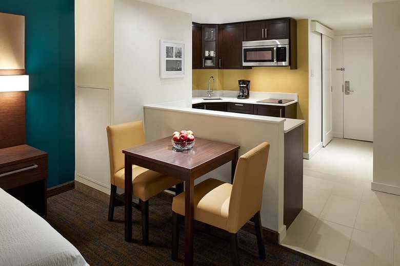 Aparthotel Residence Inn By Marriott Montreal Downtown