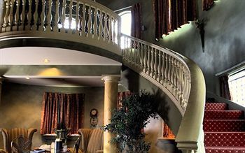 Hotel Chateau Avalon