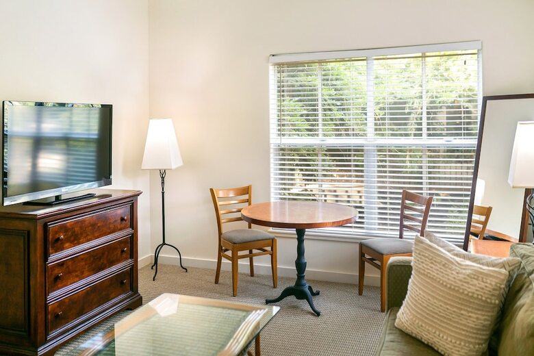 Hotel Southbridge Napa Valley
