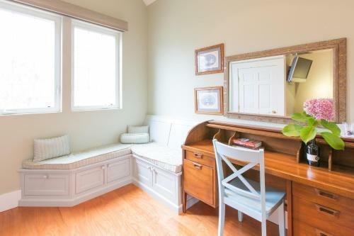Bed & Breakfast Ambrose Bierce House