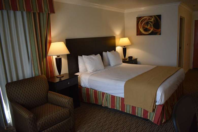 Hotel Best Western Colonial Inn