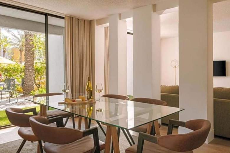 Hotel Mondrian