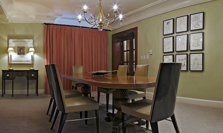 Hotel Campton Place