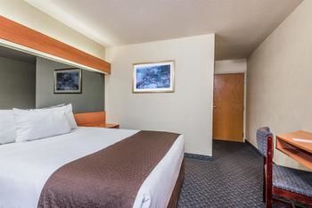 Hotel Microtel Inn & Suites By Wyndham Bethel/danbury