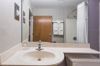 Hotel Microtel Inn & Suites By Wyndham Bethel/danbury