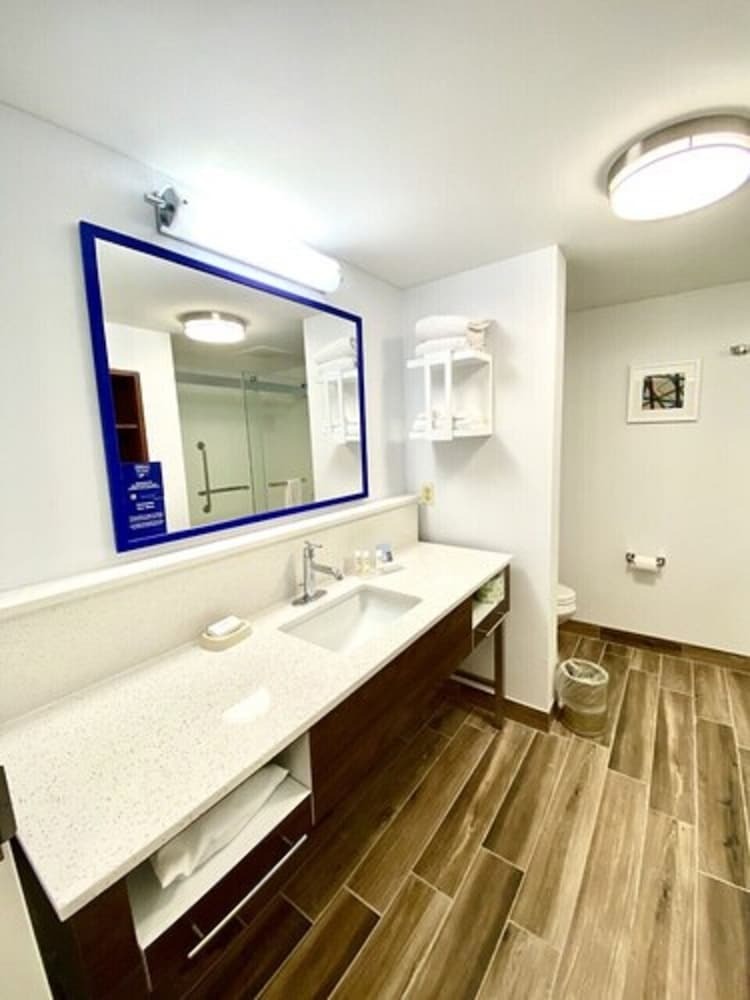 Hotel Hampton Inn Mchenry