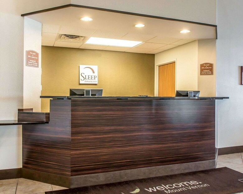 Hotel Sleep Inn & Suites