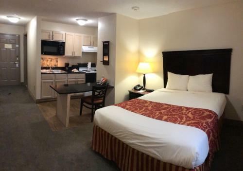 Ashley Quarters Hotel