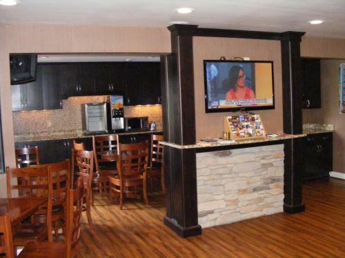 Ashley Quarters Hotel