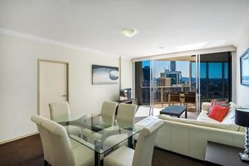 Hotel M On Mary