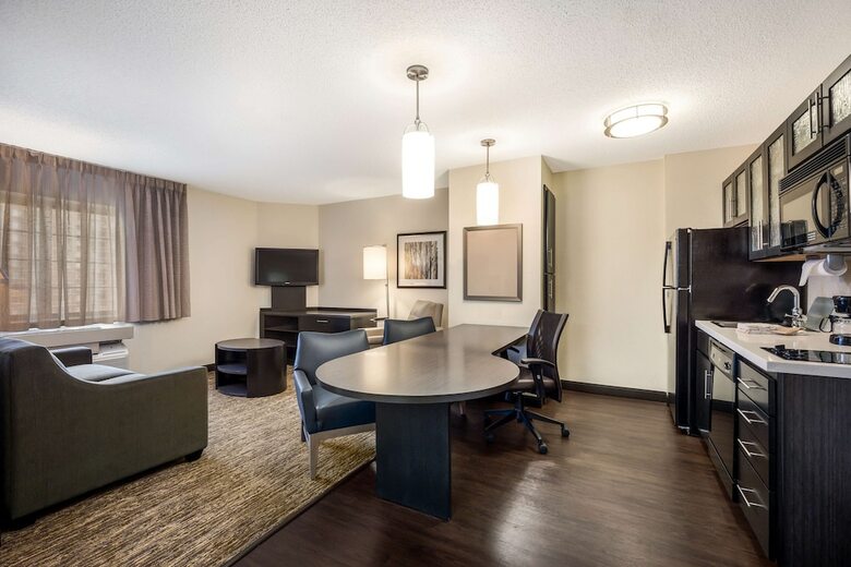 Hotel Candlewood Suites Saint Louis