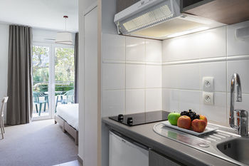 Aparthotel Appart'city Cannes Mandelieu