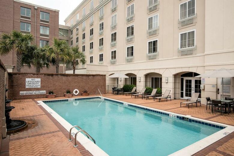Hotel Courtyard Charleston Historic District