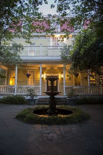 Bed & Breakfast Barksdale House Inn