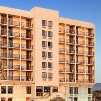 Hotel Surfside Beach Resort