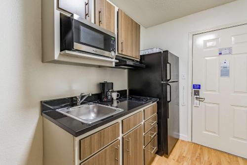 Orange Extended Stay Hotel