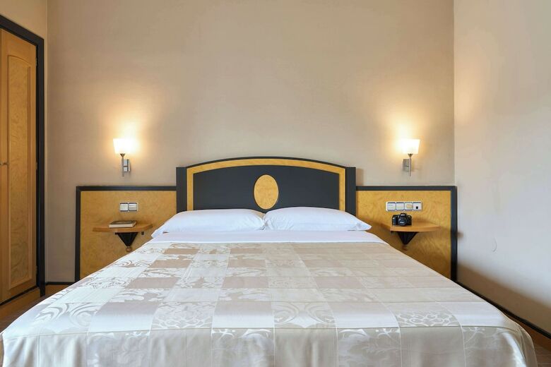 Hotel Maci� C�ndor