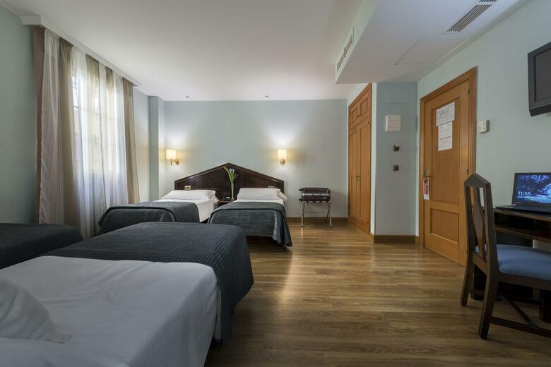 Hotel Navas