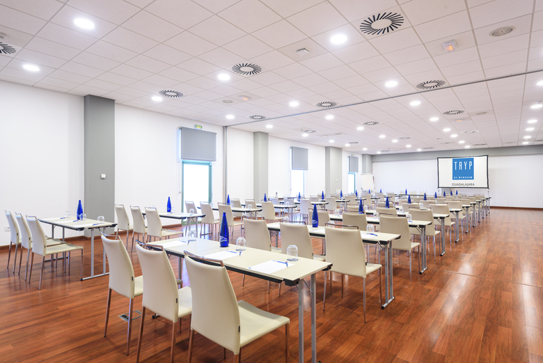 Hotel Guadalajara & Conference Center Affiliated By Meli�