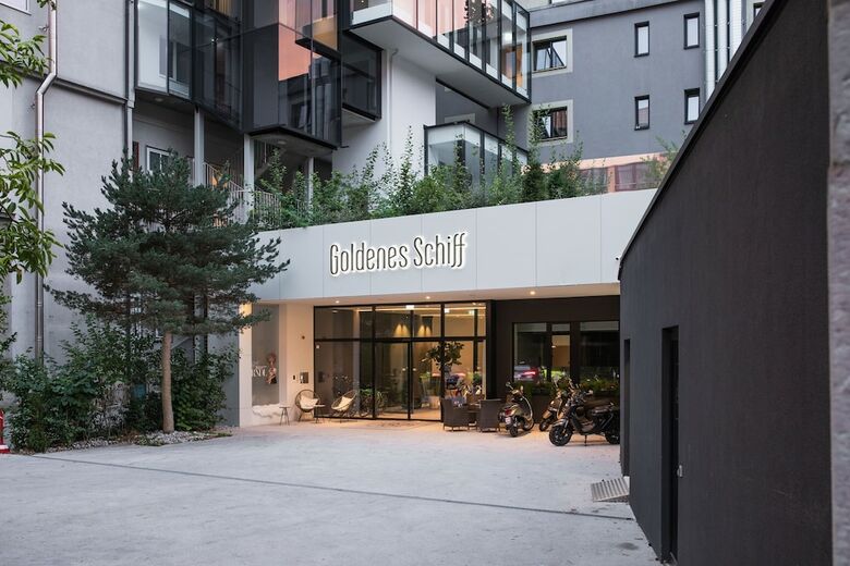 Hotel Goldenes Schiff