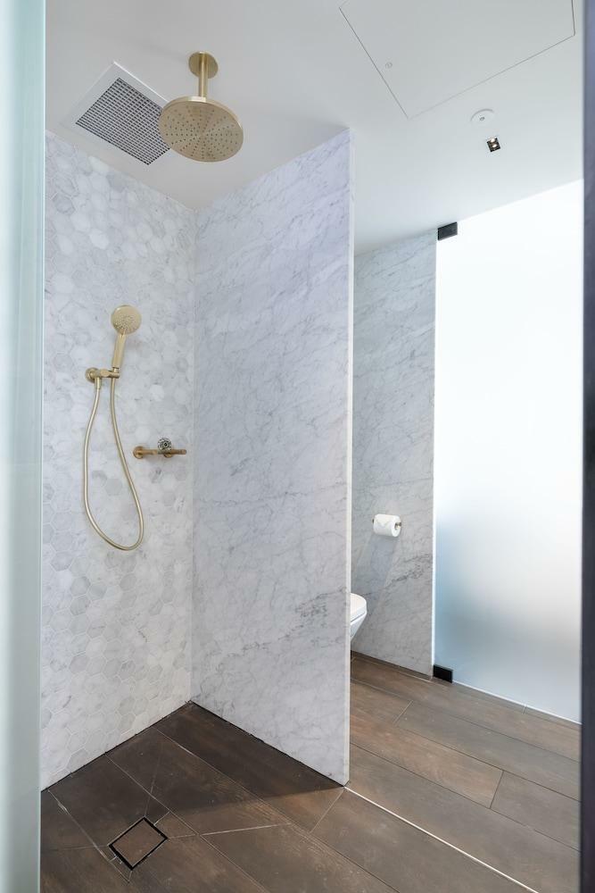 Castlereagh Boutique Hotel