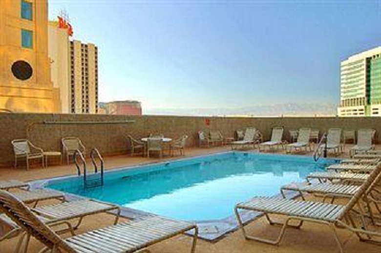 Fremont Hotel & Casino