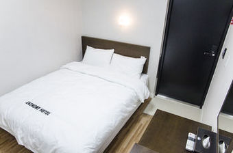 Ekonomy Hotel Haeundae