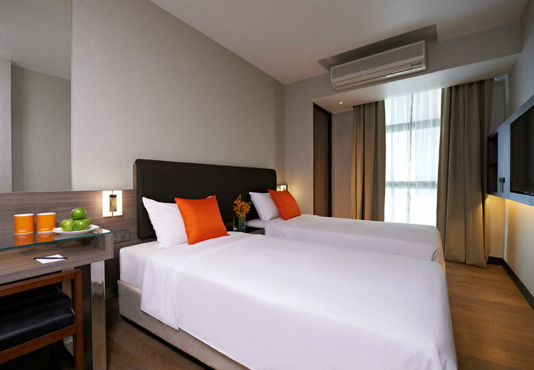 Aqueen Jalan Besar Hotel