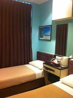 Fragrance Hotel - Royal