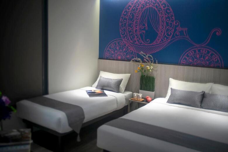 Hotel 81 Princess