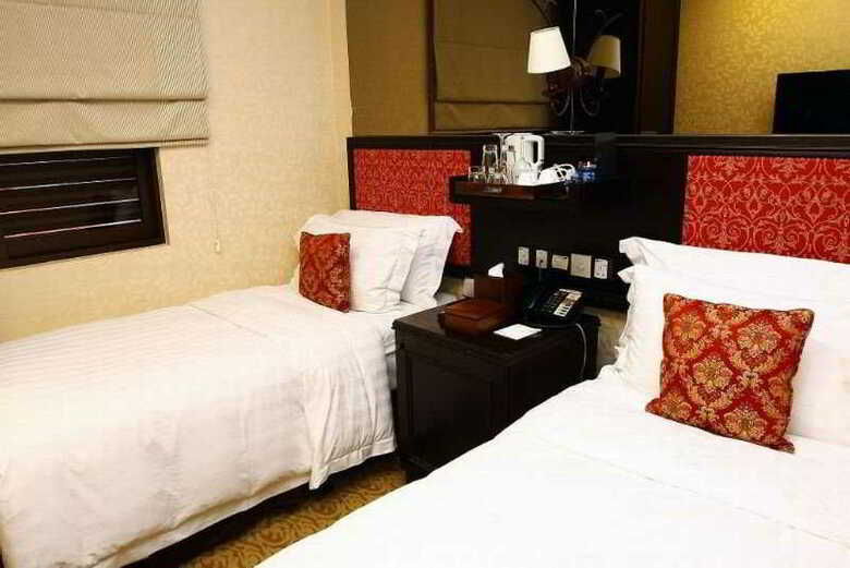 Nostalgia Hotel