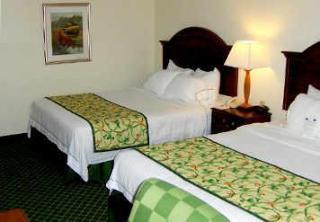 Hotel Fairfield Inn & Suites By Marriott Lombard