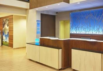 Hotel Fairfield Inn & Suites By Marriott Lombard