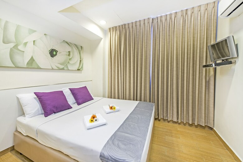 Hotel 81 Cosy