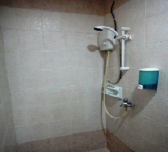 Amrise Hotel