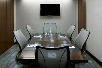 Hotel Club Quarters, Wacker At Michigan