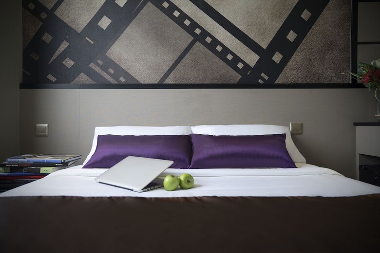 Hotel 81 Hollywood