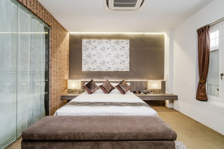 Bliss Hotel Singapore