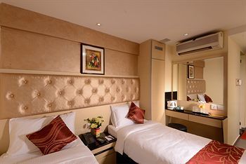 Sandpiper Hotel
