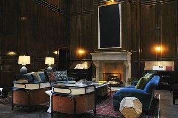 Hotel Adolphus