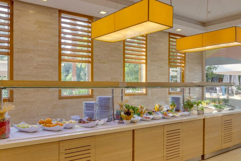 Smart Voxx Resort Hotel