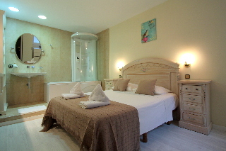 Apartamentos Gaudi Residence