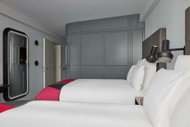 Hotel Sea Containers London